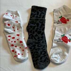 Women’s Patterned Socks - Black, White, Red